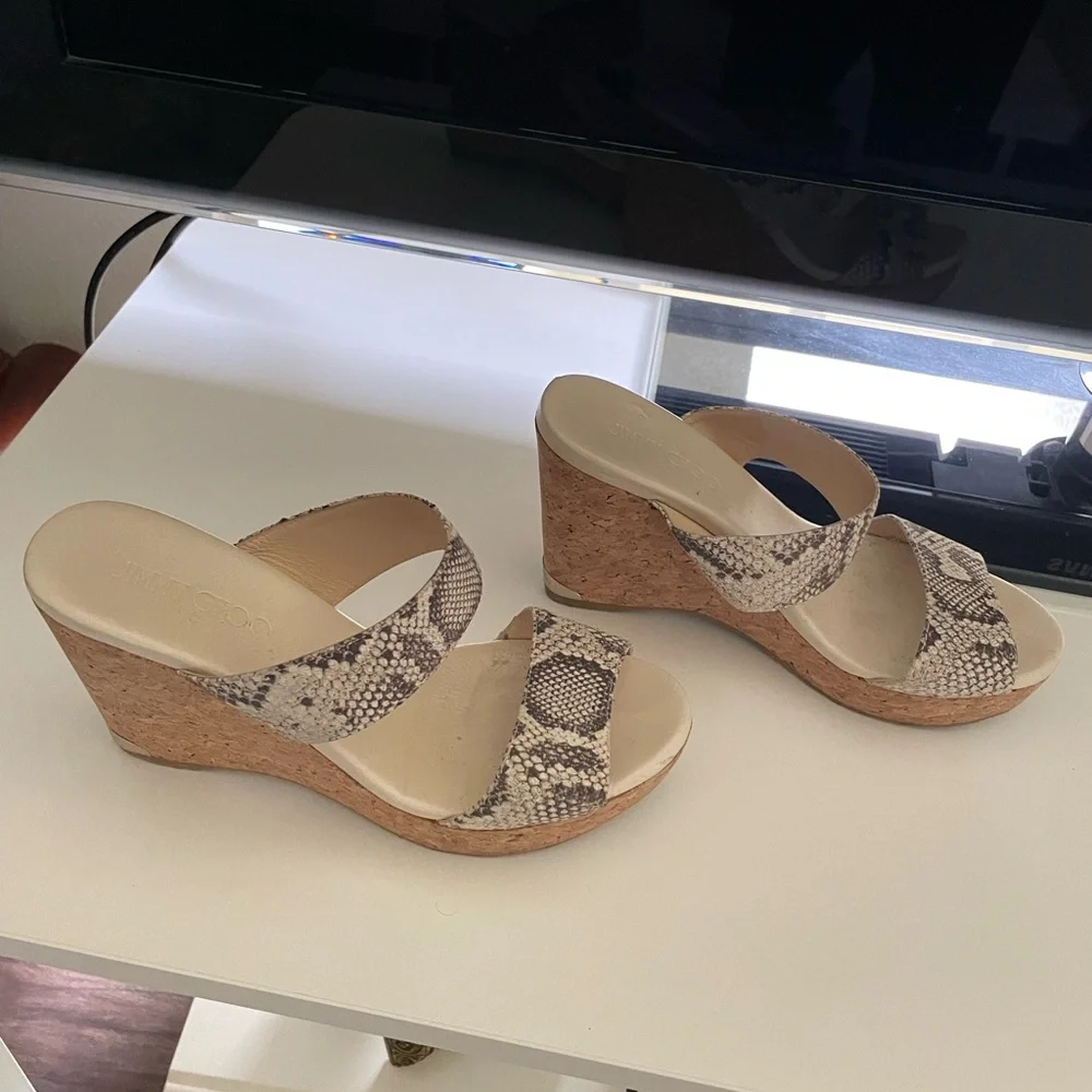 Jimmy Choo - Picture 6 of 7